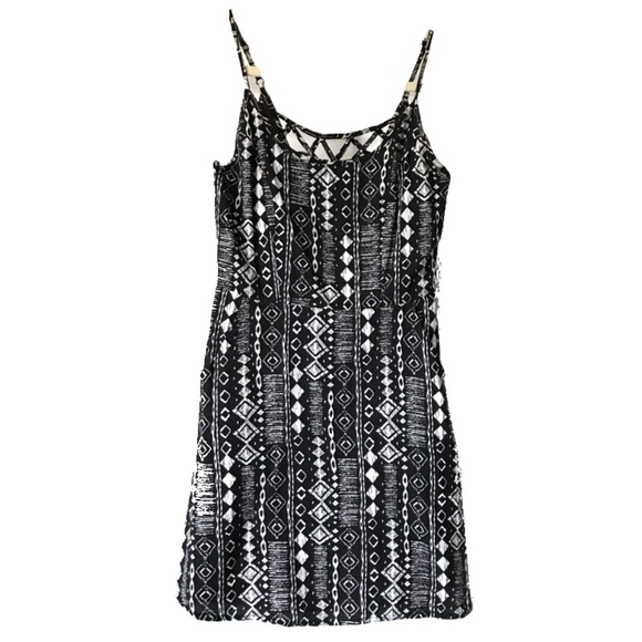 Aztec print skater dress! - Picture 1 of 4